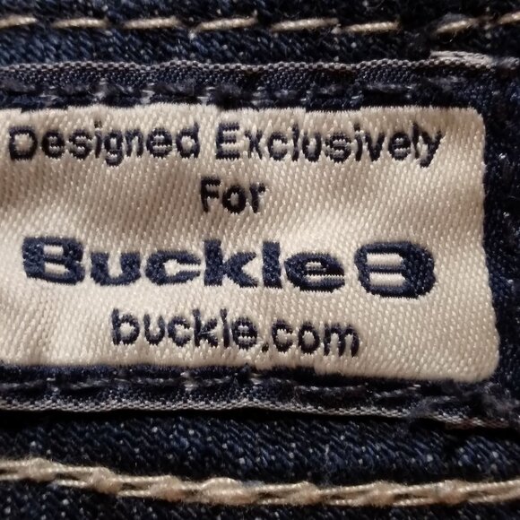 Miss Me Women Dark Wash Low Rise Capris 30 Y2Kcore Casual Comfy Distressed Jean - Picture 16 of 16